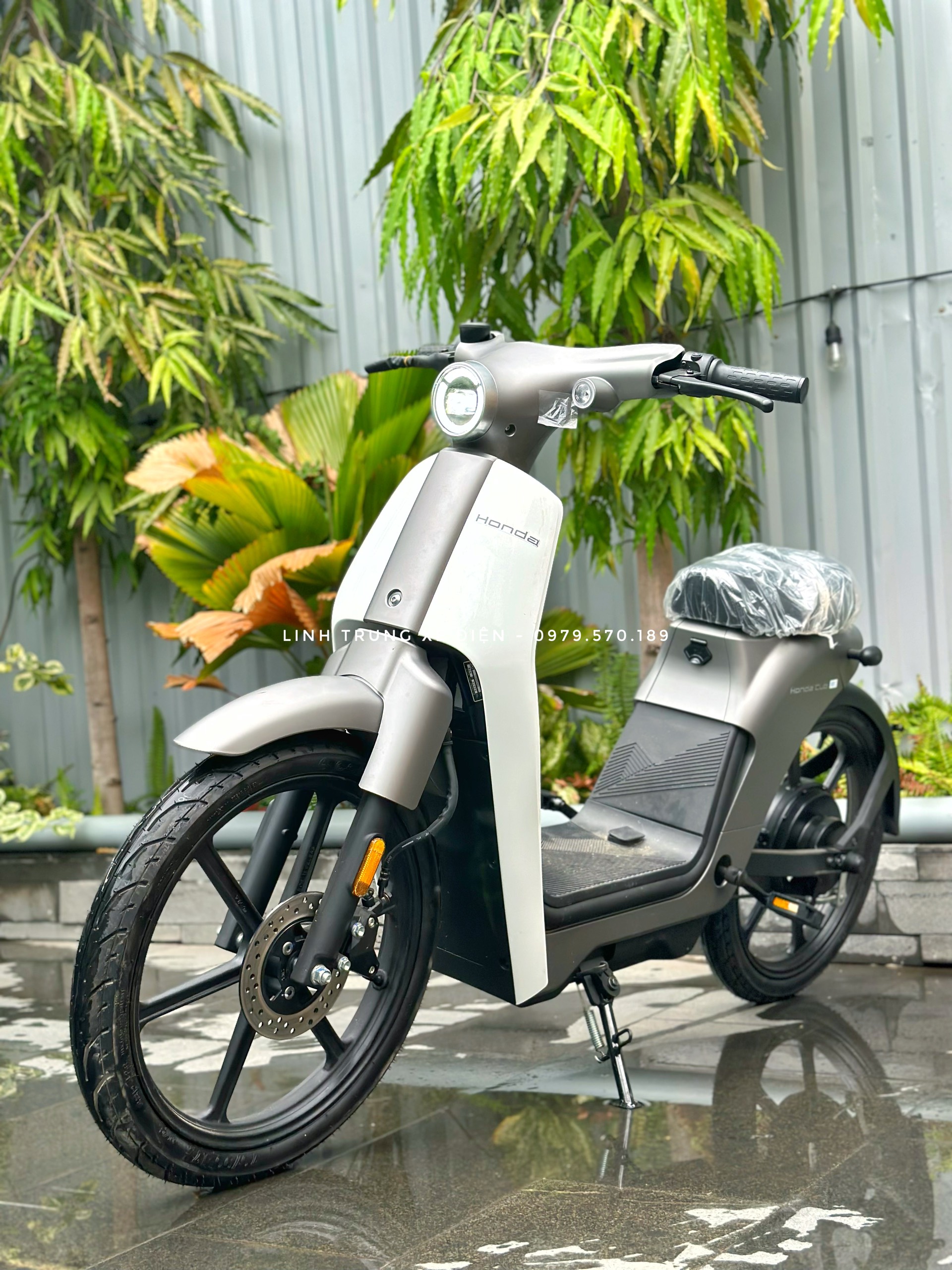 Siêu Phẩm Xe Điện HONDA CUP E 2024 Hoàn Toàn MỚI