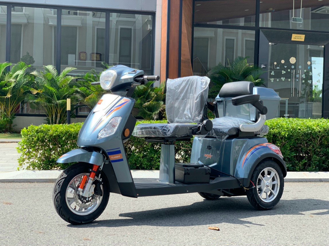 Xe 3 bánh điện 2 hàng ghế Lixi