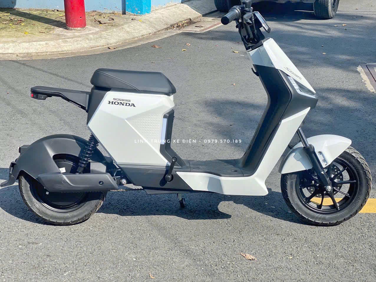 Xe Điện Honda S09R 2025 - Hình ảnh 7